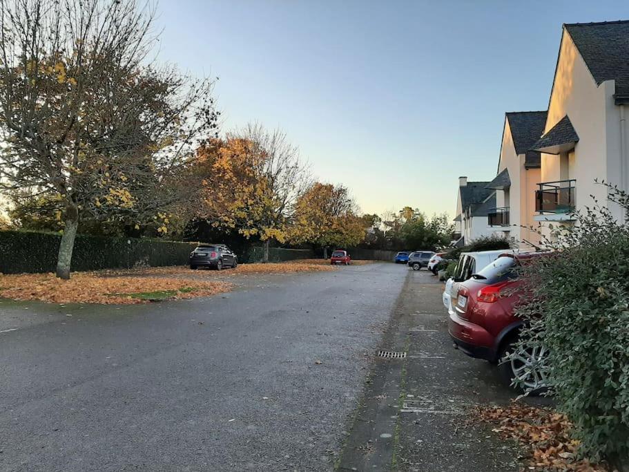 Hyper Centre De Sarzeau, Grand Appartement Au Calme Avec Jardinet Eksteriør bilde
